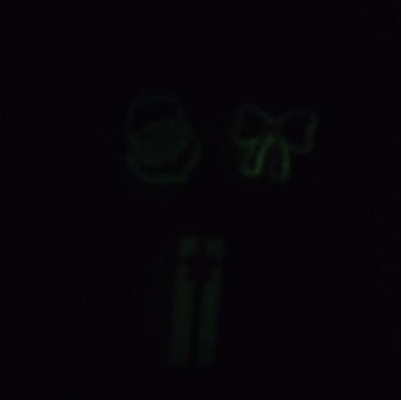 NW/oT Glow-in-the-dark Christmas Jibbitz Charms for Crocs Kids Adults Gnomes - Picture 3 of 3